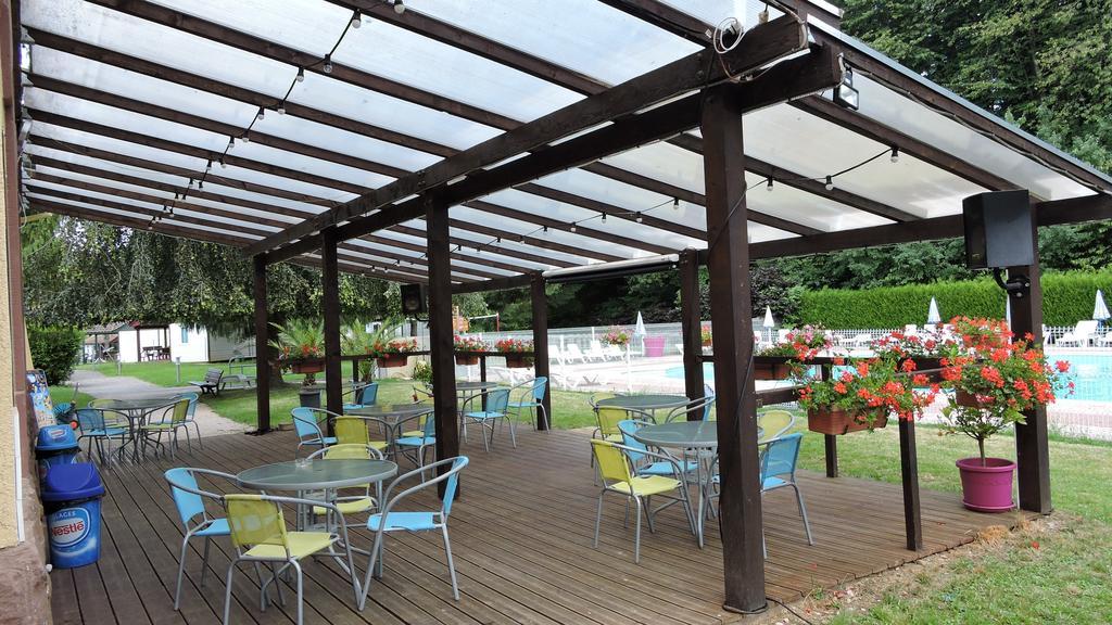 Camping Les Lupins Hotel Seppois-le-Bas Exterior foto