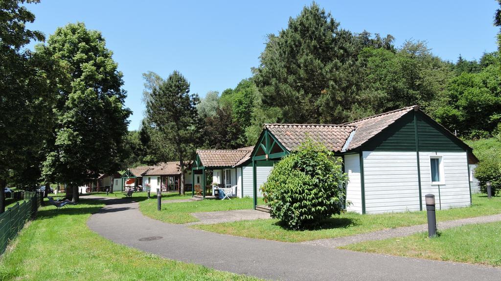 Camping Les Lupins Seppois-le-Bas Exterior foto